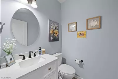 3082 Stonehurst Road, Uniontown, OH 44685 - Photo 20