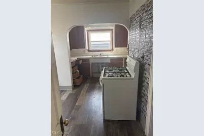 15406 Huntmere Avenue, Loveland, OH 44110 - Photo 10