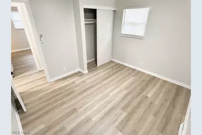1273 Barcelona Drive, Akron, OH 44313 - Photo 8