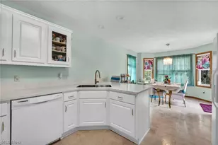 4136 Telegraph Ln, Vermilion, OH 44089 - Photo 8