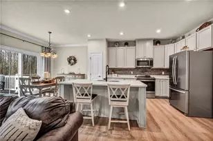 3017 Bonita Circle SE, Canal Fulton, OH 44614 - Photo 4