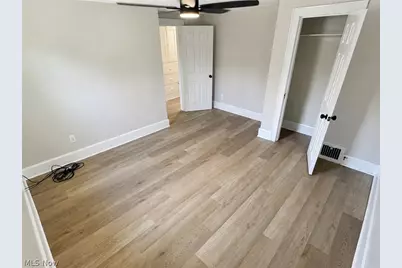 1352 Diagonal Road, Akron, OH 44320 - Photo 12