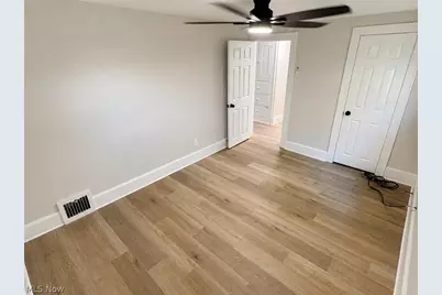 1352 Diagonal Road, Akron, OH 44320 - Photo 10