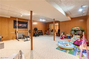 2420 Auberry Dr, Akron, OH 44312 - Photo 24