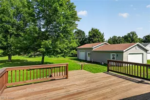 371 E Jefferson St, Jefferson, OH 44047 - Photo 4