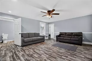 371 E Jefferson St, Jefferson, OH 44047 - Photo 10