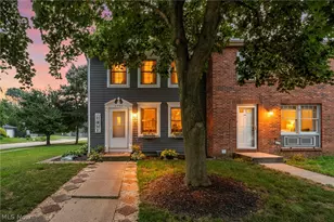 2941 Talbrock Cir, Dublin, OH 43017 - Photo 2