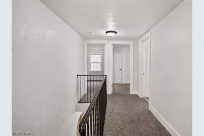 654 Moreley Avenue, Akron, OH 44320 - Photo 12