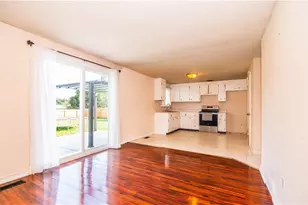 1714 Warrington Rd NW, Massillon, OH 44646 - Photo 8