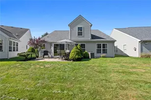 384 Clearbrook Dr, Avon Lake, OH 44012 - Photo 32