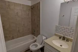 147 Morgan Ave, Elyria, OH 44035 - Photo 6