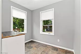 1270 Alberta St, Barberton, OH 44203 - Photo 16