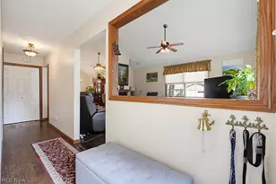 4035 Woodlands Dr, Vermilion, OH 44089 - Photo 8