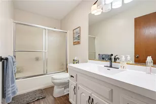 4035 Woodlands Dr, Vermilion, OH 44089 - Photo 22