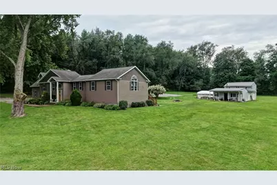 9263 Manchester Avenue SW, Beach City, OH 44608 - Photo 36