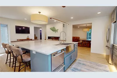 5726 Rock Point Circle, North Ridgeville, OH 44039 - Photo 8