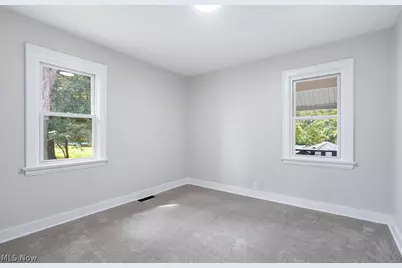 522 Massillon Road, Akron, OH 44306 - Photo 22
