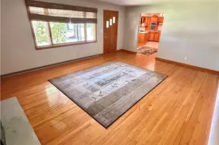 32 Orchard Dr, Poland, OH 44514 - Photo 4