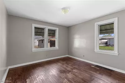 4447 Riverside Drive, Shadyside, OH 43947 - Photo 18