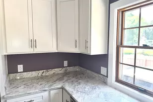 1343 Oakes Rd, Grandview Heights, OH 44147 - Photo 8