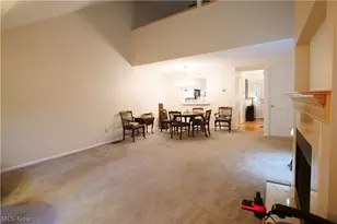 115 Ledbury Cir NE, Canton, OH 44721 - Photo 14