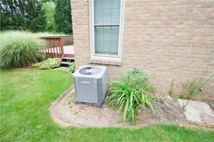115 Ledbury Cir NE, Canton, OH 44721 - Photo 34