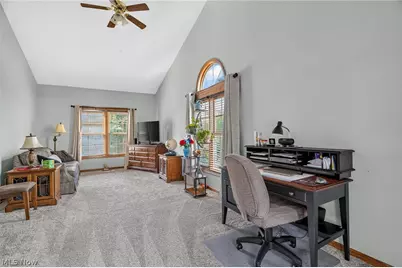 2601 Charing Cross Road NW, Canton, OH 44708 - Photo 12