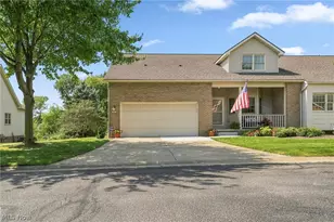 2601 Charing Cross Rd NW, Canton, OH 44708 - Photo 2