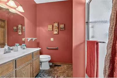 2601 Charing Cross Road NW, Canton, OH 44708 - Photo 18