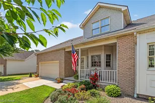 2601 Charing Cross Rd NW, Canton, OH 44708 - Photo 6