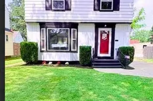 17706 Ponciana Ave, Loveland, OH 44135 - Photo 1