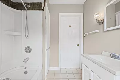 1115 Eastland Avenue, Akron, OH 44305 - Photo 18