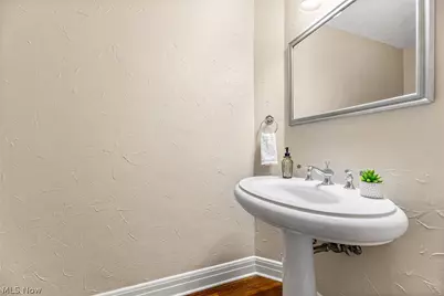 1375 N Revere Road, Akron, OH 44333 - Photo 22