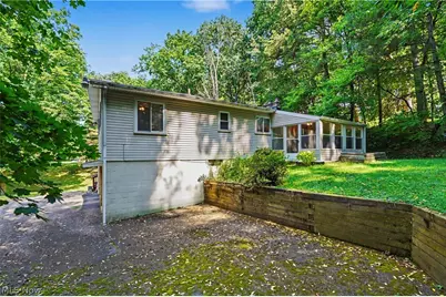 3087 Tower Hill Drive, Akron, OH 44319 - Photo 6