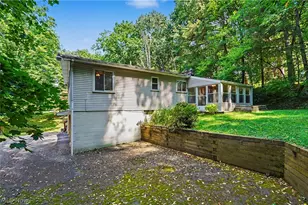 3087 Tower Hill Dr, Akron, OH 44319 - Photo 6