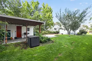 190 24th St NW, Barberton, OH 44203 - Photo 36
