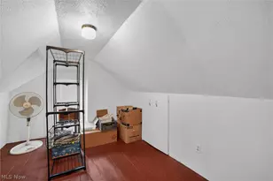 190 24th St NW, Barberton, OH 44203 - Photo 26
