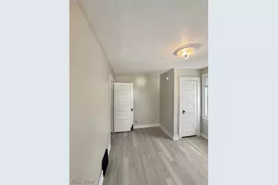 1200 Wilbur Avenue, Akron, OH 44301 - Photo 4
