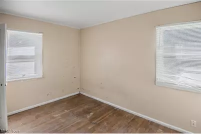 1507 S Freedom Avenue, Alliance, OH 44601 - Photo 6