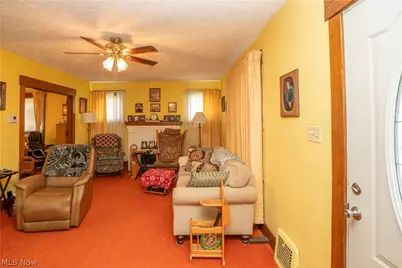 817 19th Street NW, Canton, OH 44709 - Photo 6
