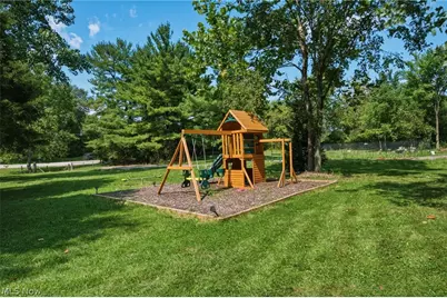 1387 Nesbitt Road, Northfield, OH 44067 - Photo 30