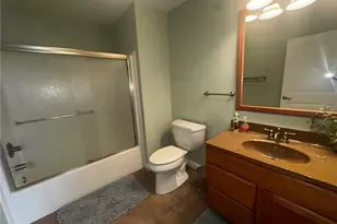 7016 E Sunview Dr, Lakeside Marblehead, OH 43440 - Photo 32