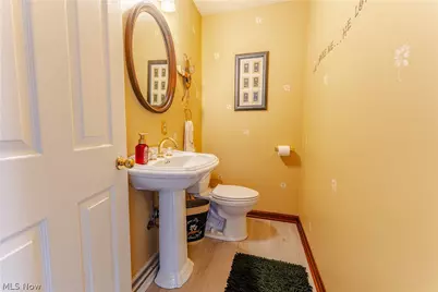 5556 Blacksnake Hill Road NE, Dover, OH 44622 - Photo 18