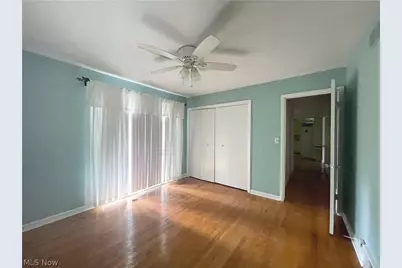 686 Shook Road, Akron, OH 44319 - Photo 8