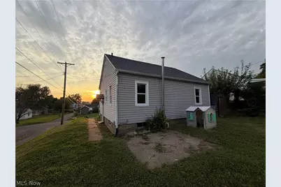 210 S 16th Street, Coshocton, OH 43812 - Photo 22