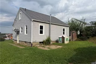 210 S 16th St, Coshocton, OH 43812 - Photo 1