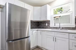 2311 N Jefferson Blvd, Lorain, OH 44052 - Photo 14