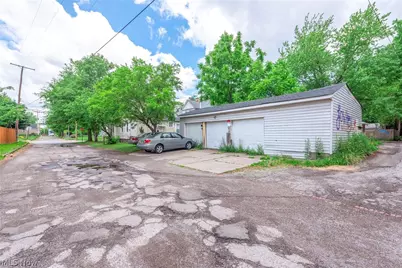 3295 W 56th Street, Loveland, OH 44102 - Photo 6