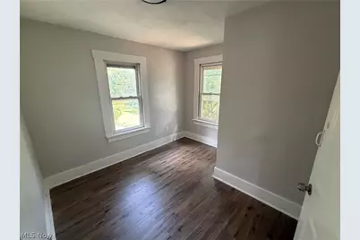 170 Stone Street, Akron, OH 44305 - Photo 6