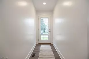 822 Timberline Trail, Northfield, OH 44067 - Photo 2